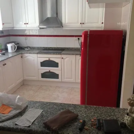 Inviting 4-bed In Villa Orihuela