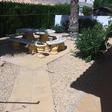 Inviting 4-bed In