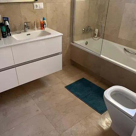 Inviting 4-bed In Villa Orihuela